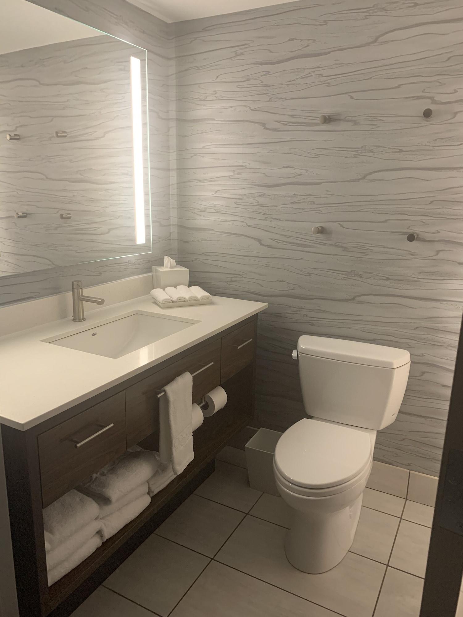 Home2 Suites By Hilton Kci Airport Kansas City Exterior photo